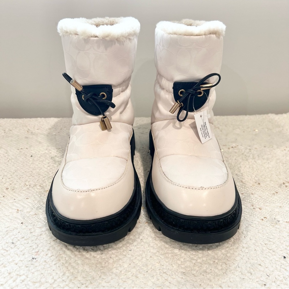 COACH Kailee Boots Off White Nylon/Lamb Fur/Black Leather Winter Booties 9.5 NEW - Picture 2 of 13
